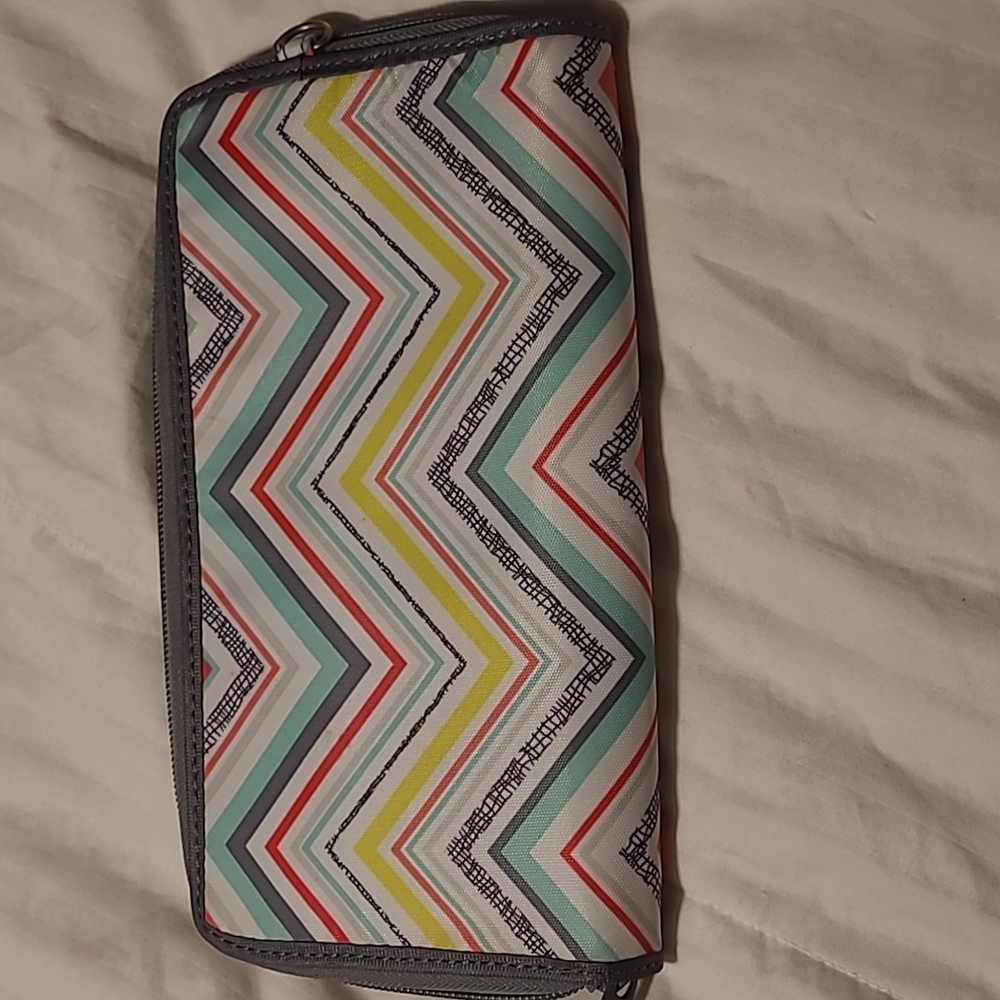 Thirty One Party Punch wallet clutch coupon organizer chevron zipper bag
